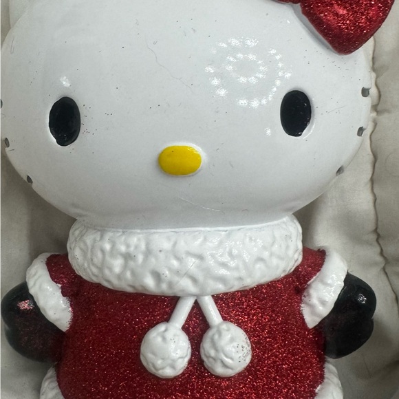 HELLO KITTY CHRISTMAS HOLIDAY SANTA HELLO KITTY SOAP/LOTION DISPENSER - Picture 5 of 10
